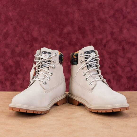 Timberland Women 6-inch Premium Waterproof Light Taupe Nubuck Boots size 7 - Picture 3 of 8